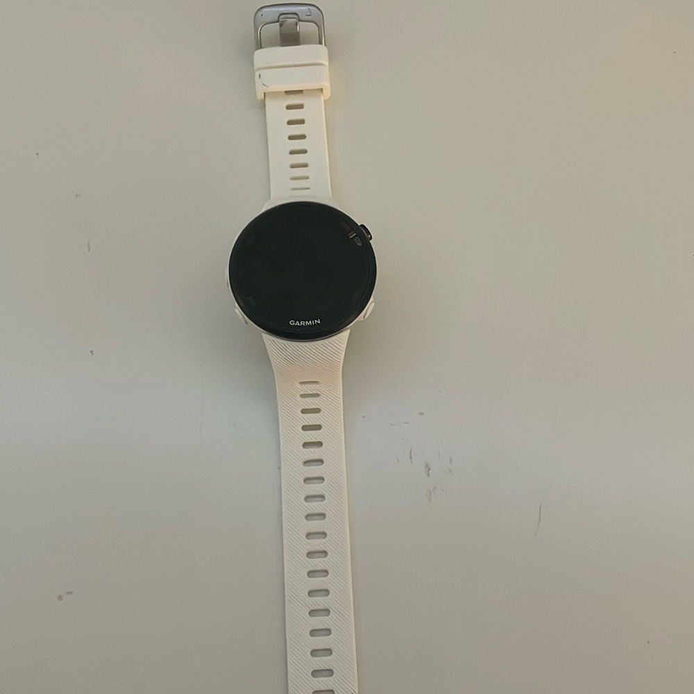 Garmin Forerunner 45 Watch GPS Running Watch - White